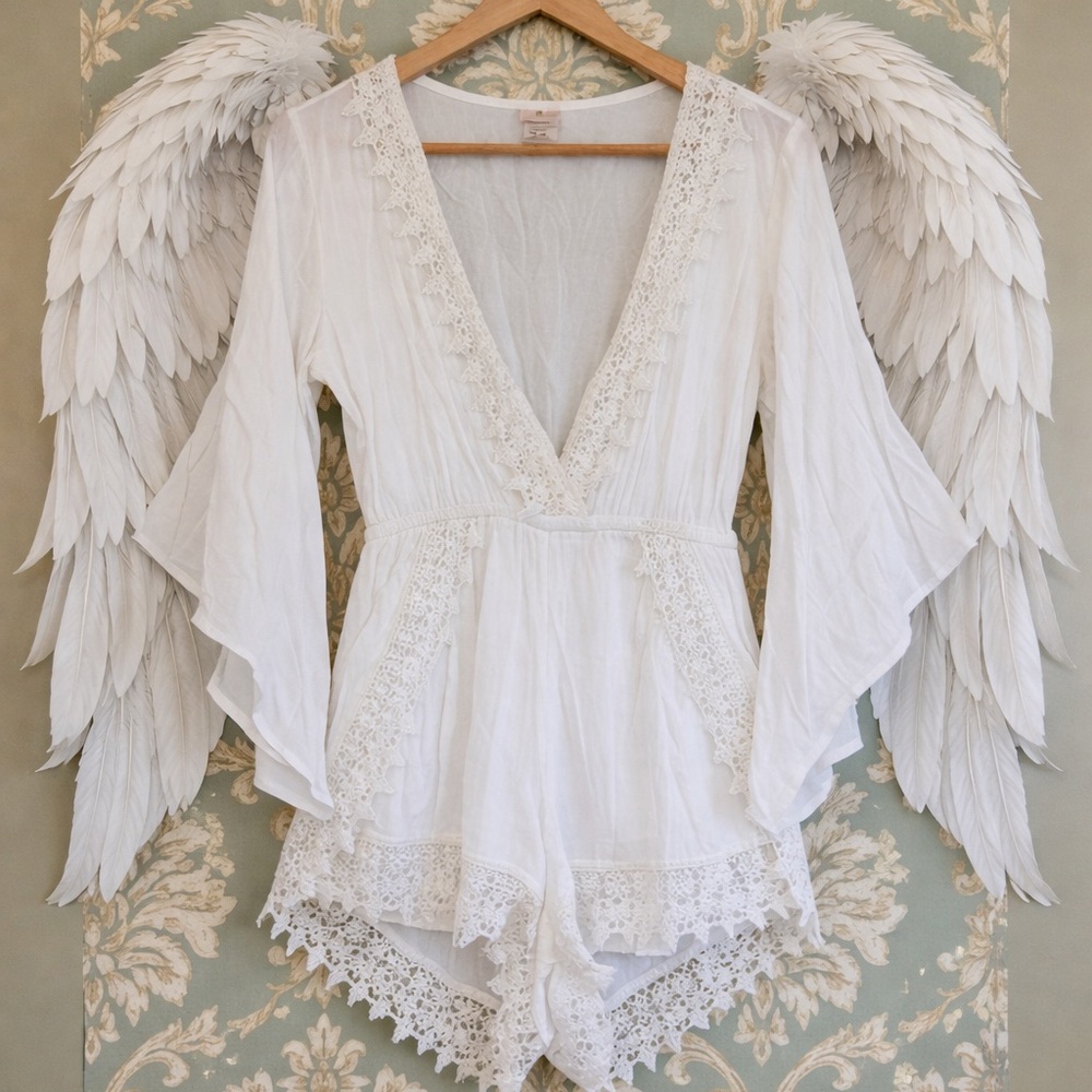 Angel Biba White Lace Trimmed  Shorts Romper, Coverup